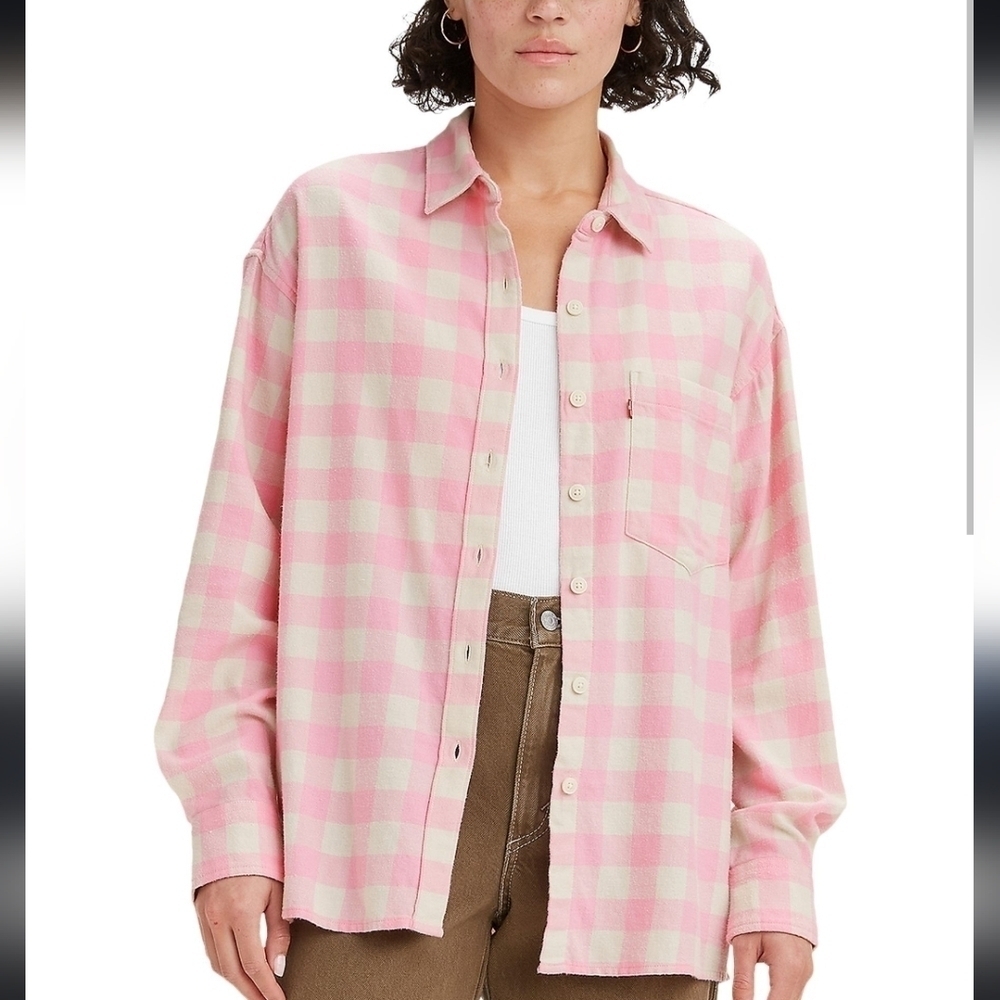 NWT Levi's Checkered Pink Flannel